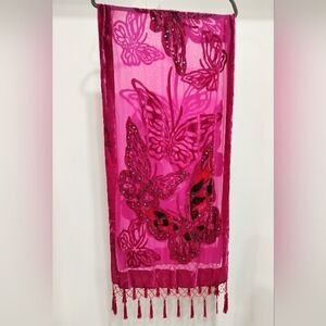 BUTTERFLY CUT VELVET WRAP